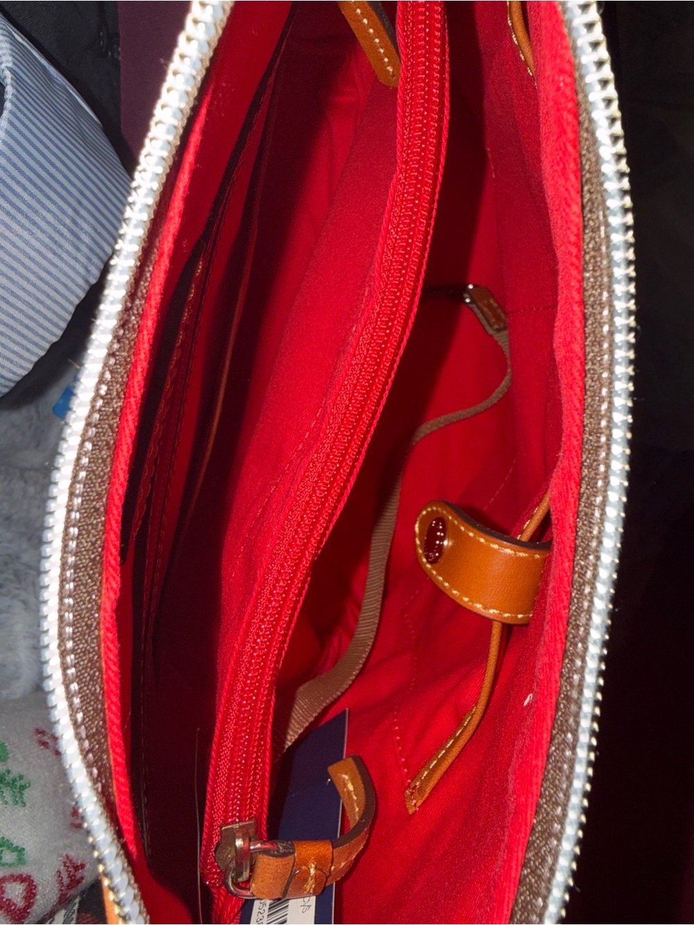 Dooney & Bourke Large Erica Women's Bag NWT - Picture 6 of 6